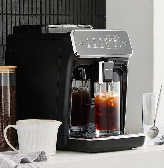 $150 off Philips 3200 Series Fully-Automatic Espresso Machine with LatteGo + Iced Coffee Maker