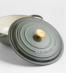 $160 off le creuset signature chef oven