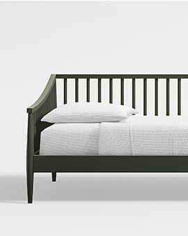 Hampshire Olive Green Spindle Wood Kids Daybed