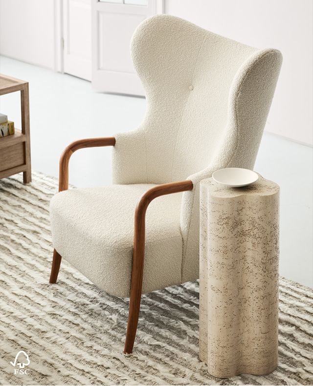 accent chairs