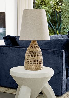 Nossa Woven Seagrass Table Lamp