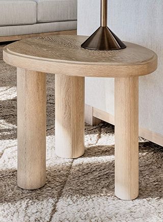 la sal oak wood end table