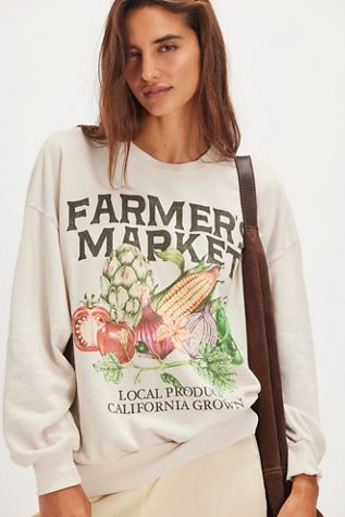 Daydreamer Local Produce Oversized Crew