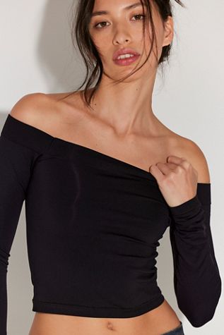 Round Two Off-The-Shoulder Top