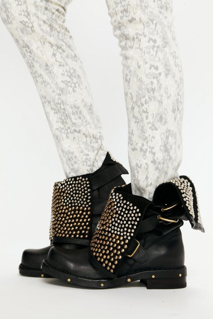 zorrah stud boots