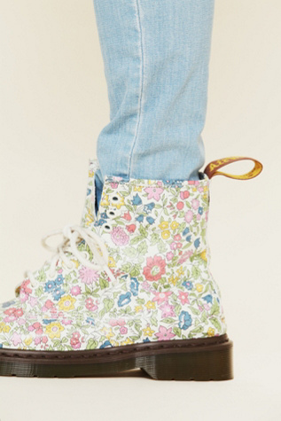 dr martens liberty