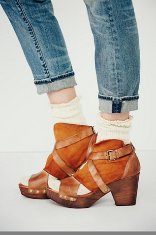 free people rendering clog