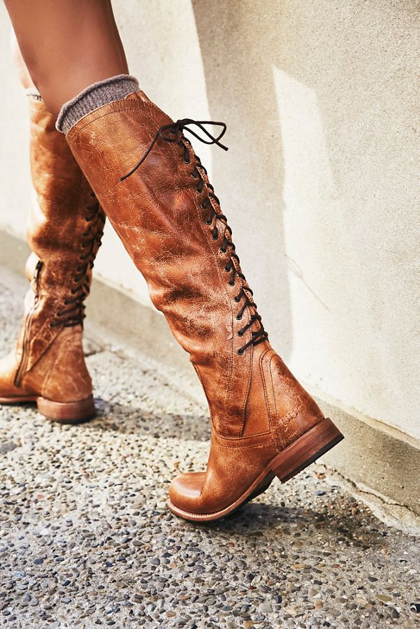 boots with back laces
