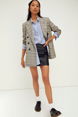 modern femme mini skirt