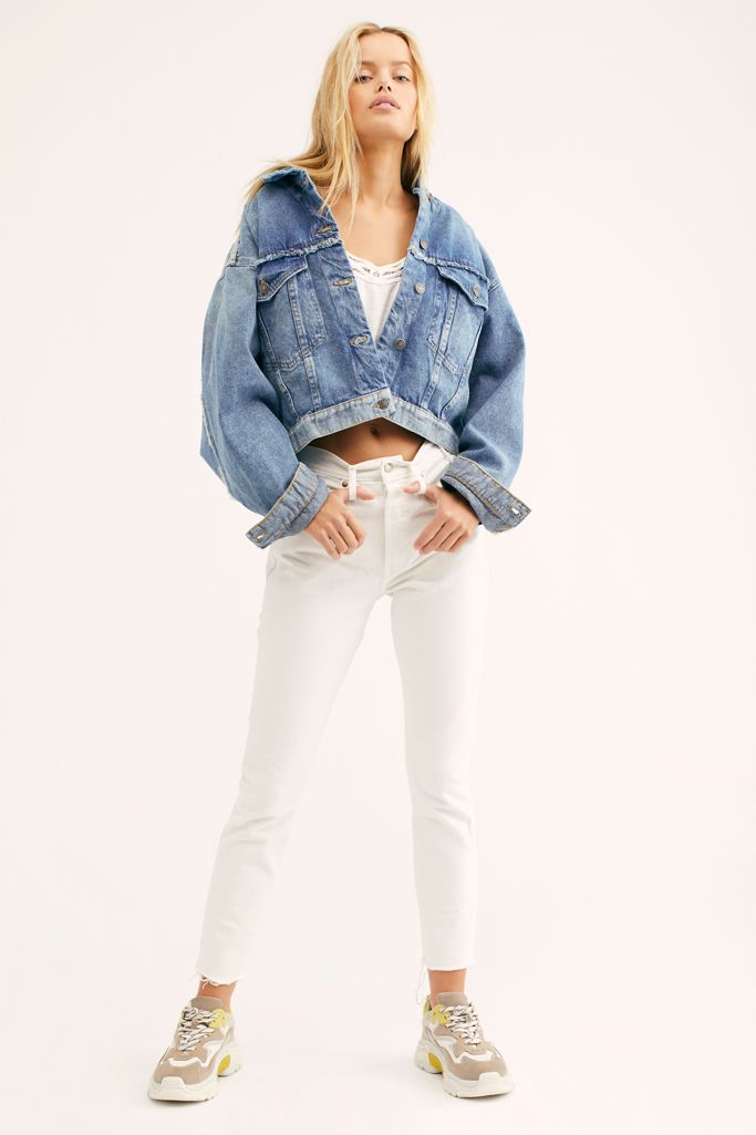 Light-colored Jeans Trend - Fabulous Fashion Beauty