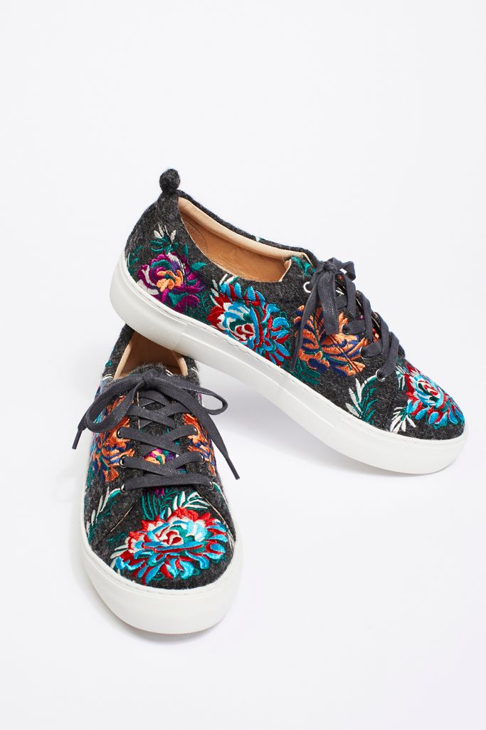 free people chrysanthemum
