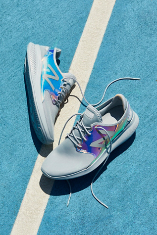 fuelcore running sneaker iridescent