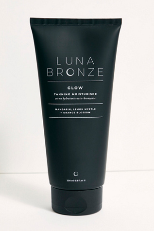 luna tan