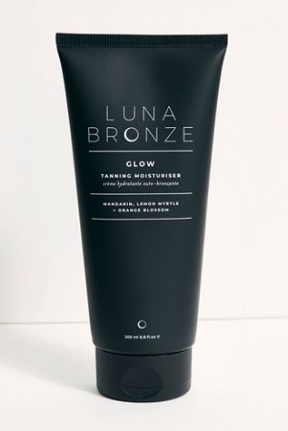 Luna Bronze Tanning Moisturizer