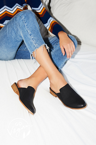 mules vegan