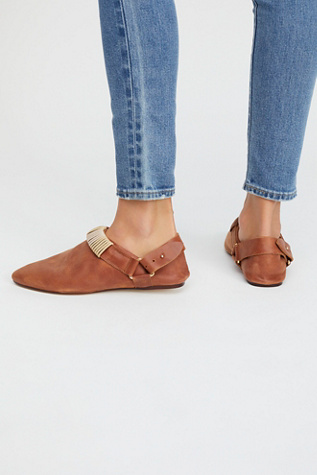 pink pumps shoes