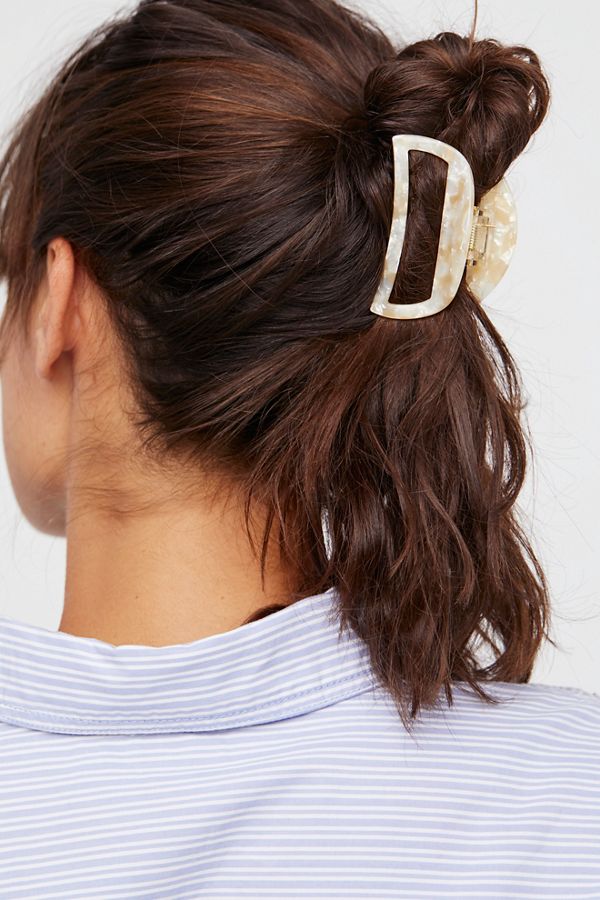 Sleek Acetate Claw Free People
