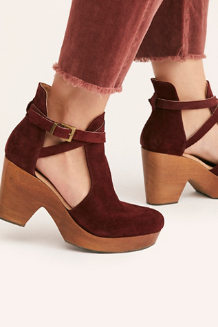 Cedar Clog | Free People UK