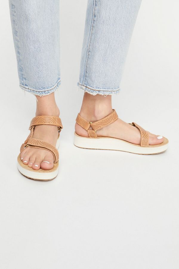 teva mid platform sandals