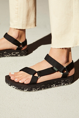 black midform tevas