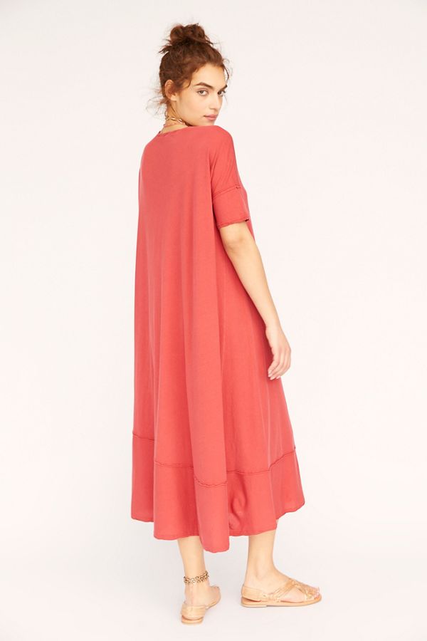 Slide View 2: Pebble Beach Maxi T-Shirt Dress