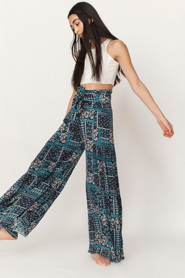 printed wide leg pants