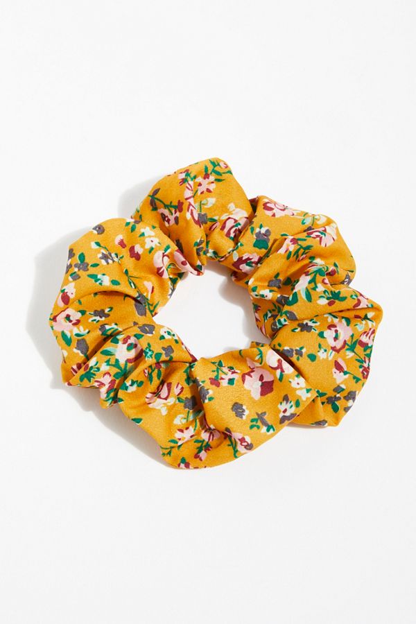 Slide View 2: Sugar Scrunchie