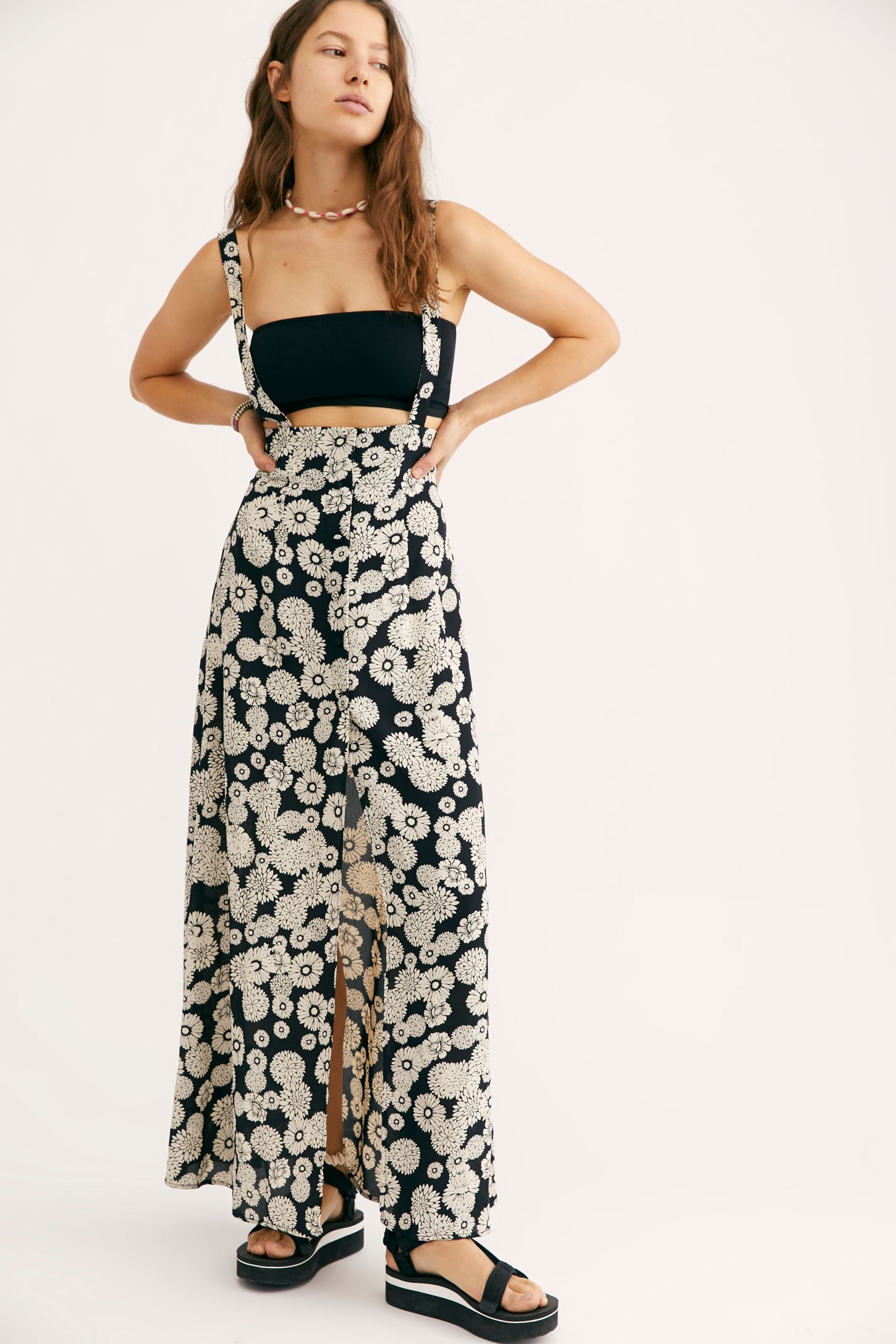 Slide View 1: Moss Maxi