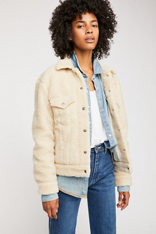 all over sherpa trucker jacket levi's