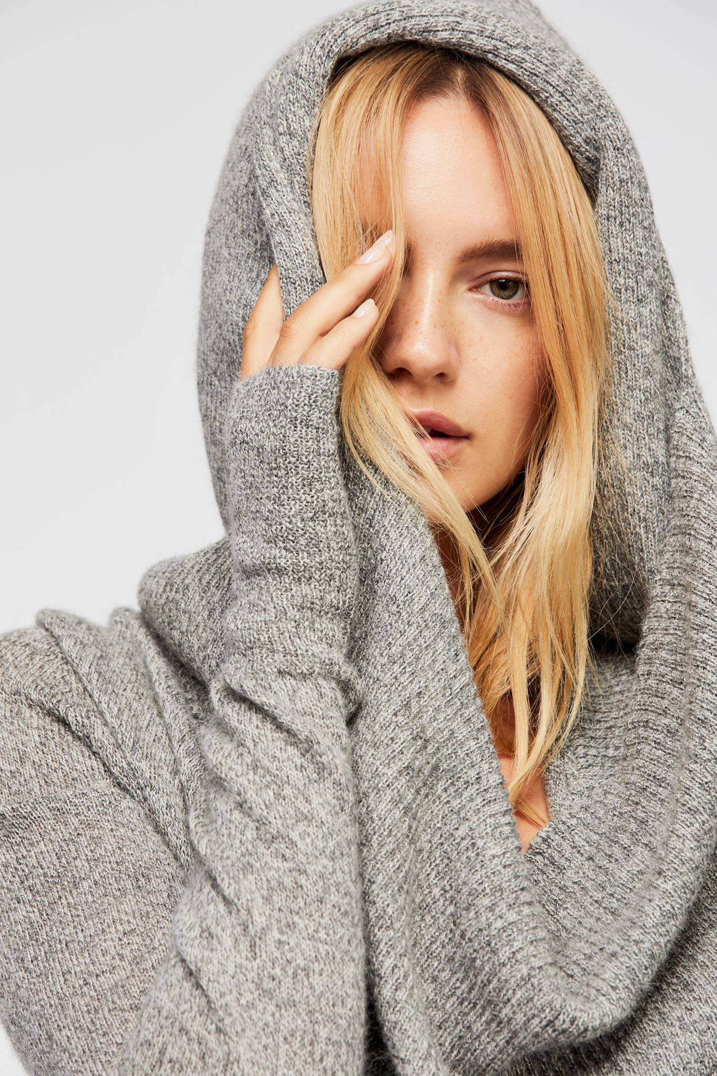 Slide View 4: Marco Hoody