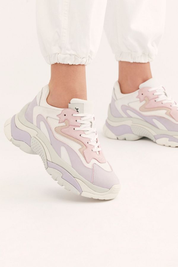 Slide View 3: Miles Sneaker