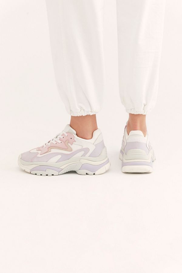 Slide View 4: Miles Sneaker