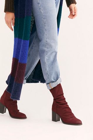 elle block heel boot