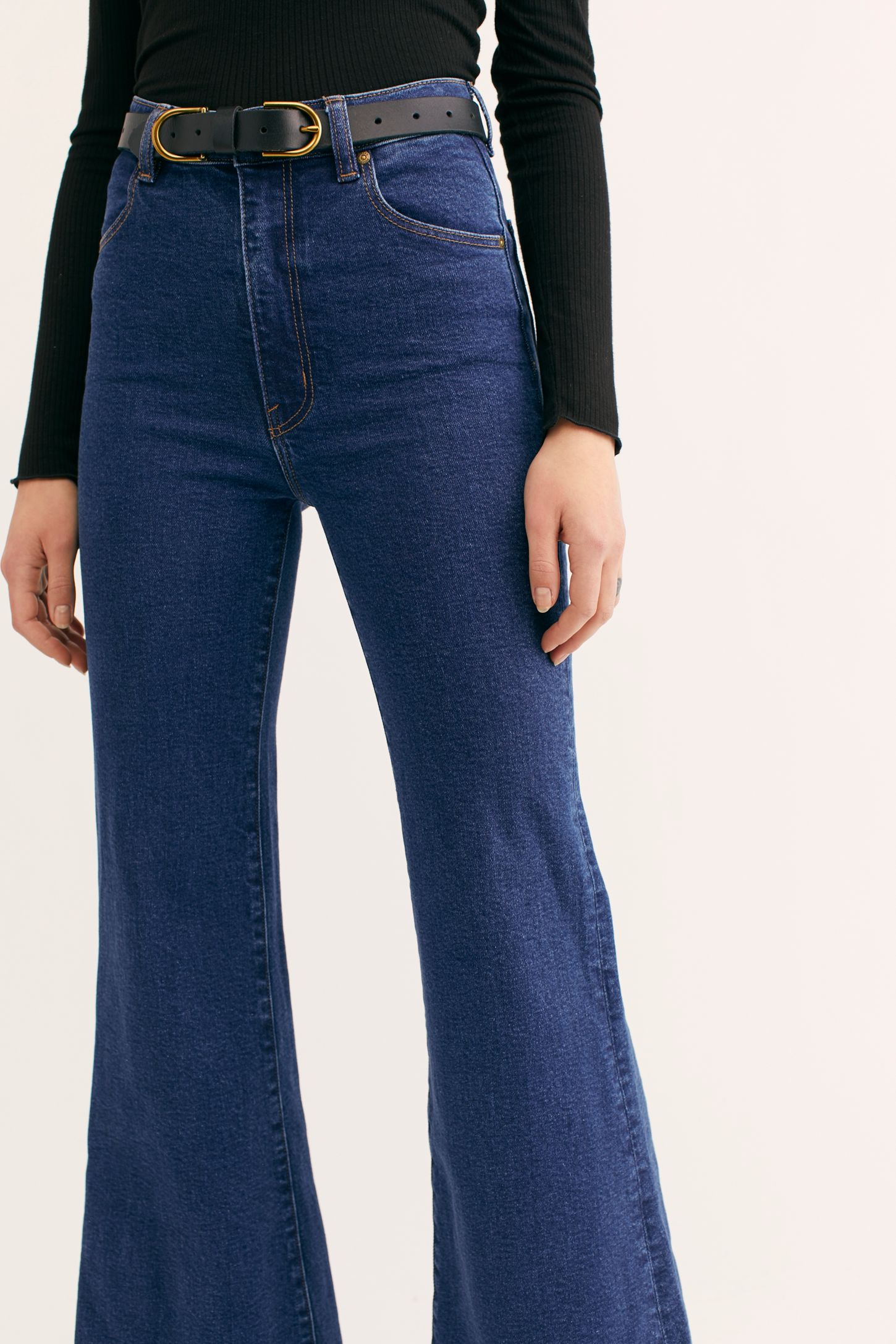 Slide View 4: Rolla's East Coast Flare Jeans