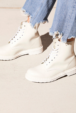 white lace up doc martens