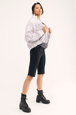 dr martens leona outfit