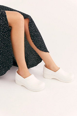 white clogs dansko