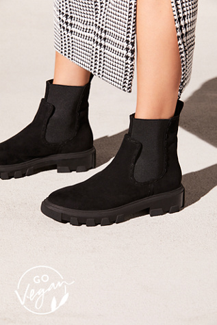 vegan chelsea boots uk