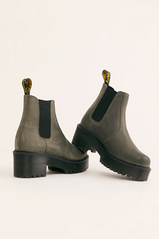 dr marten rometty chelsea boot