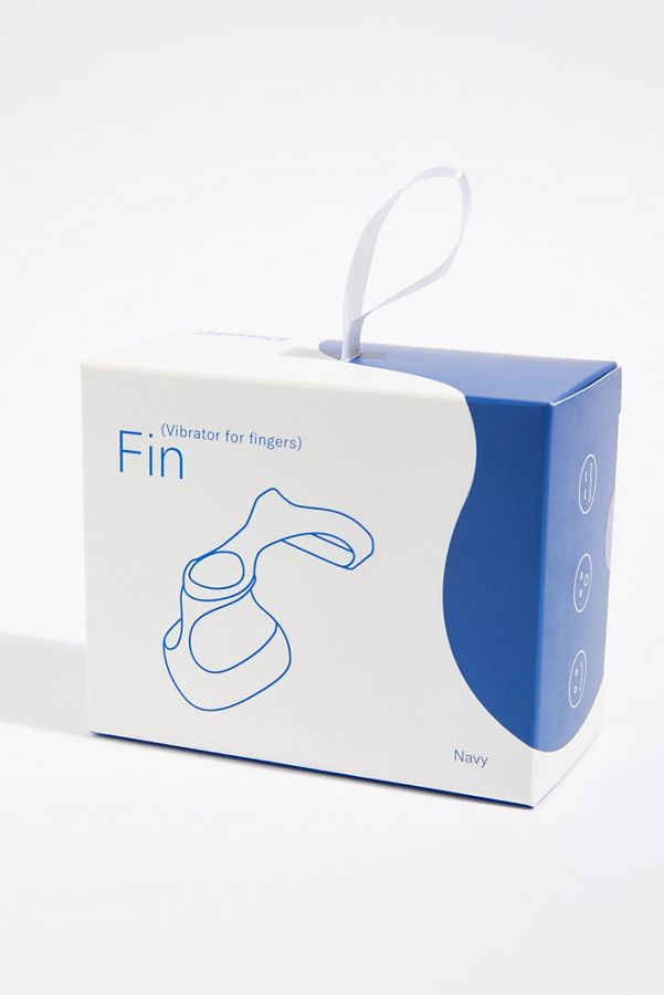 Slide View 2: Dame Fin