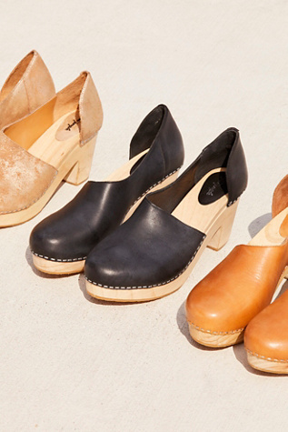 free people wooden clogs