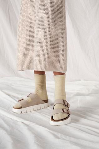 chunky birkenstocks