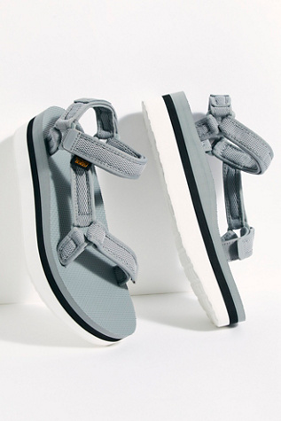 teva flatform silver