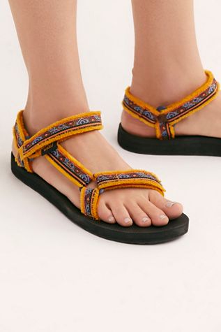 Original Universal Maressa Teva