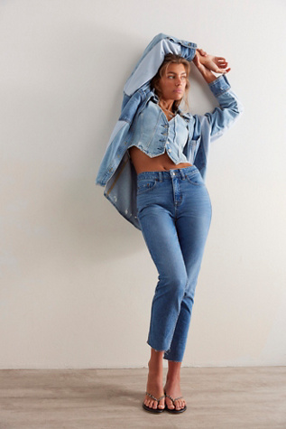 Crvy High Rise Vintage Straight Jeans