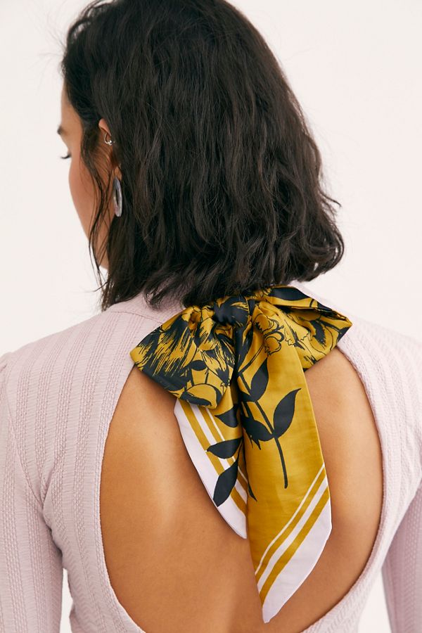 Slide View 3: Party In The Back Top