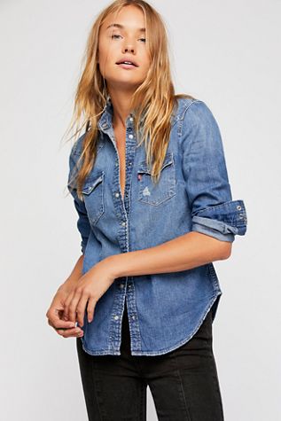 Levi’s Ultimate Western Denim Shirt 