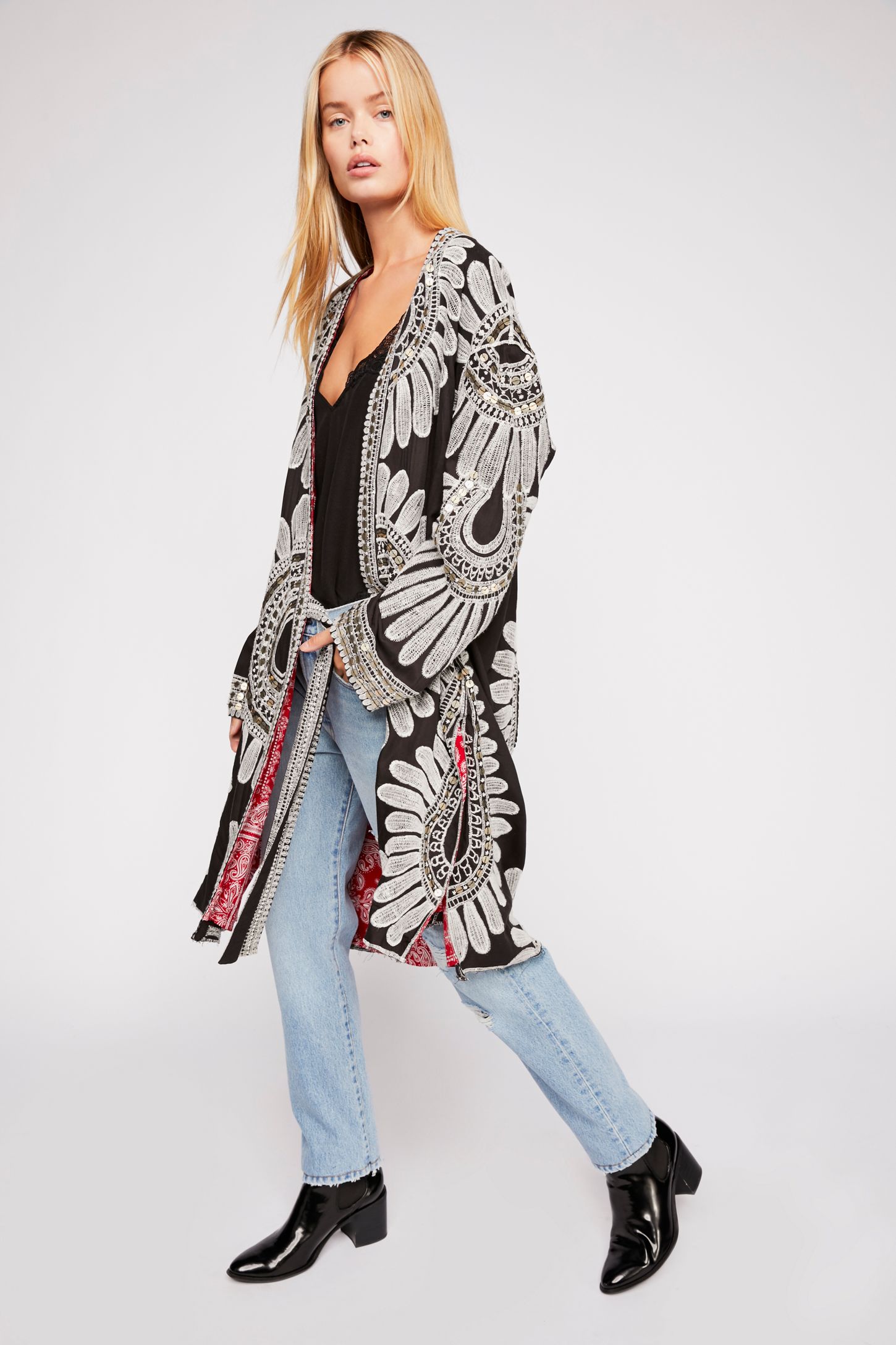 Slide View 4: KAS Kimono