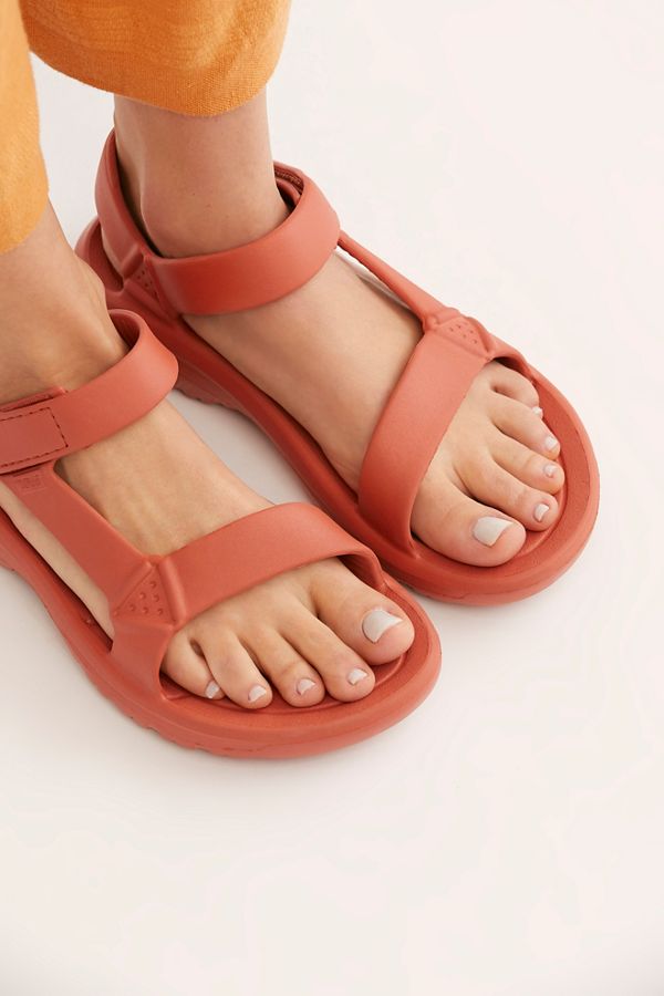 Slide View 4: Hurricane Drift Teva