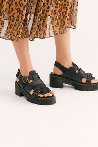 Dr. Martens Ariel Platform